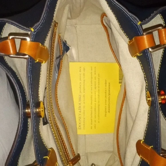 Women's large handbag